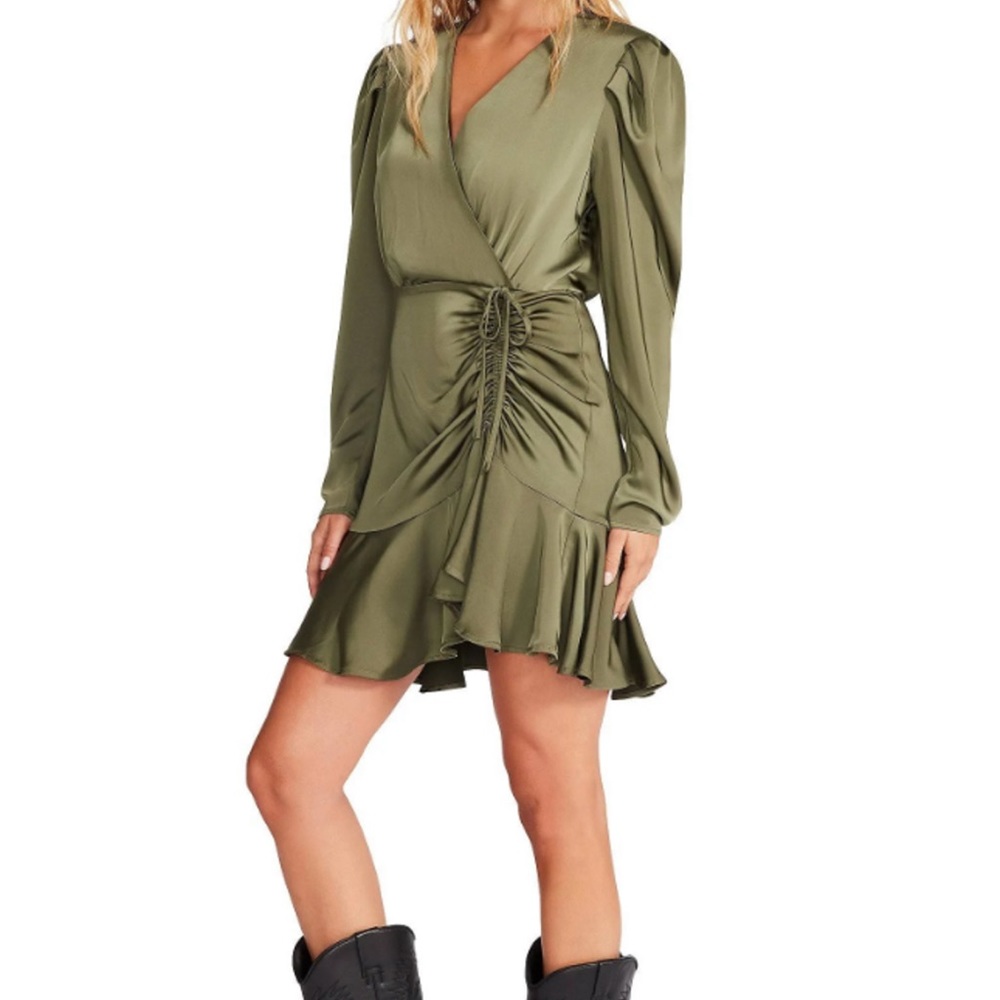 NWT STEVE MADDEN Nyla Dress